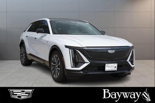 Vibrant White Tricoat 2026 Cadillac LYRIQ Sport