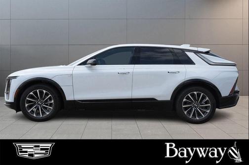 Vibrant White Tricoat 2026 Cadillac LYRIQ Sport