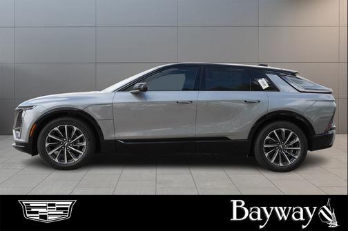 Argent Silver Metallic 2026 Cadillac LYRIQ Sport