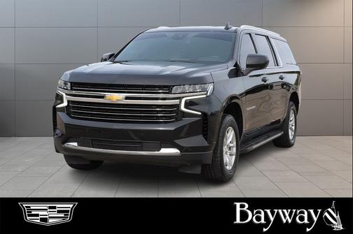 2023 Chevrolet Suburban LT