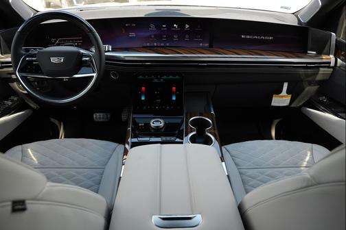 Deep Sea Metallic 2026 Cadillac Escalade Sport Platinum