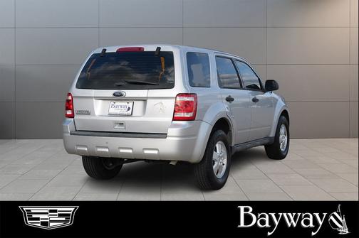2011 Ford Escape XLS