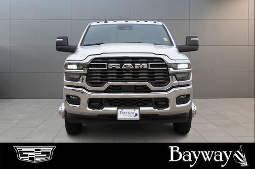 2025 RAM 3500 Tradesman Crew Cab 4x4 8' Box