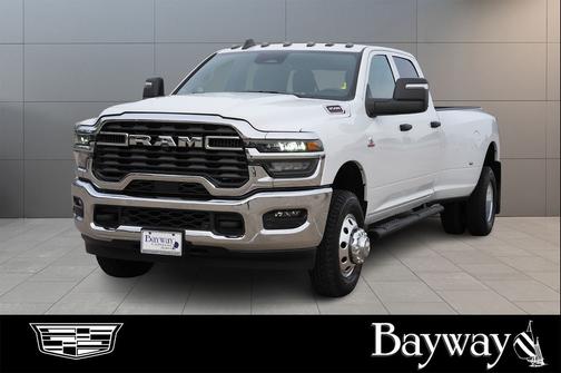 2025 RAM 3500 Tradesman Crew Cab 4x4 8' Box