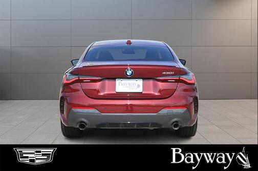 Aventurin Red Metallic 2024 BMW 430 i