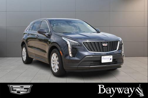 2022 Cadillac XT4 Luxury