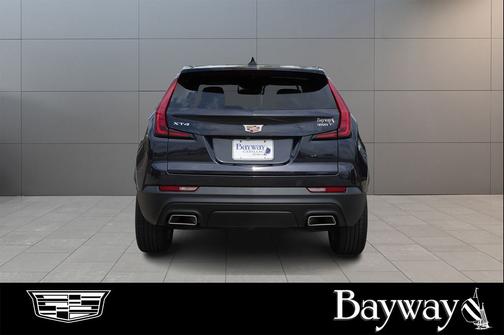 2022 Cadillac XT4 Luxury