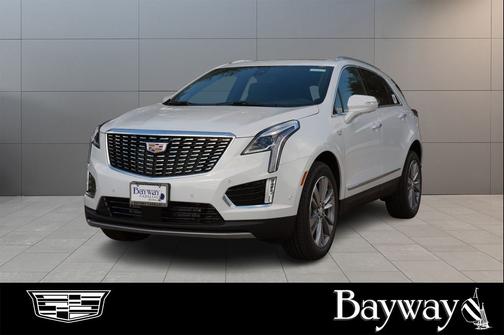 Crystal White Tricoat 2026 Cadillac XT5 Premium Luxury