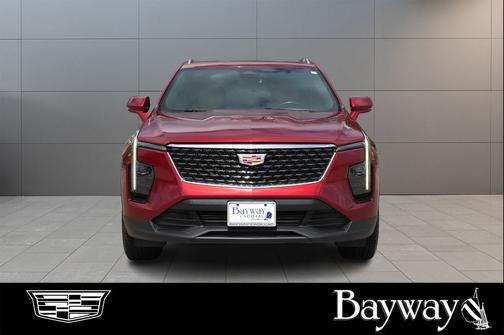 2024 Cadillac XT4 Luxury