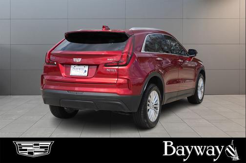 2024 Cadillac XT4 Luxury