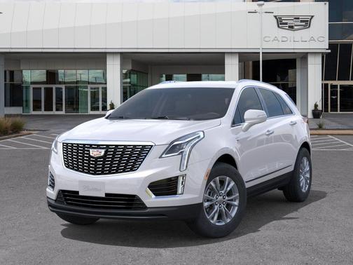 Crystal White Tricoat 2026 Cadillac XT5 Luxury