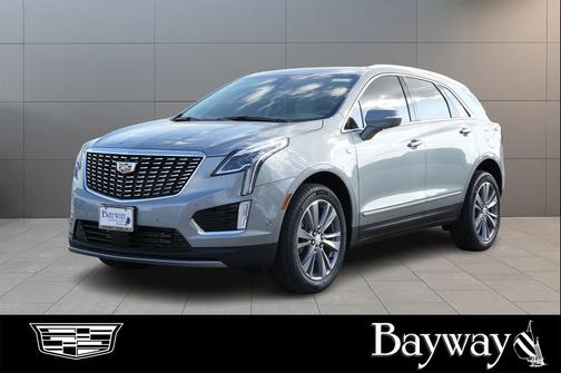 Argent Silver Metallic 2026 Cadillac XT5 Premium Luxury