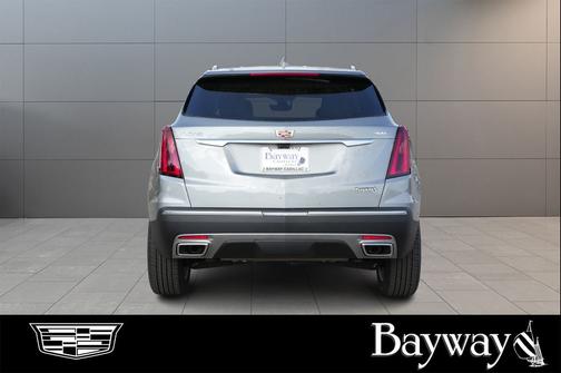 Argent Silver Metallic 2026 Cadillac XT5 Premium Luxury