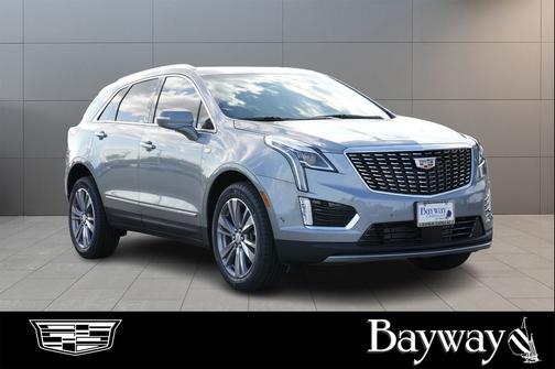 Argent Silver Metallic 2026 Cadillac XT5 Premium Luxury