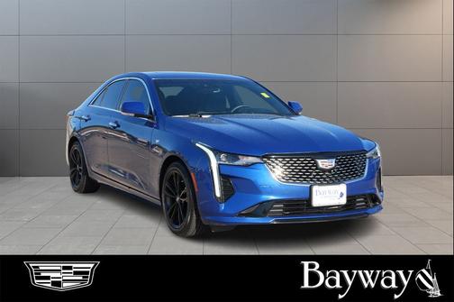 2022 Cadillac CT4 Luxury