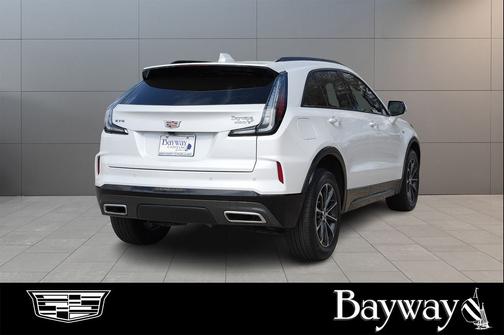 2024 Cadillac XT4 Sport