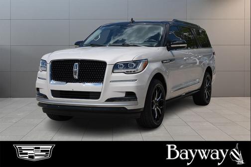 CERAMIC PEARL MET 3C 2024 Lincoln Navigator Reserve
