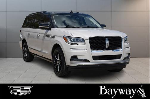 CERAMIC PEARL MET 3C 2024 Lincoln Navigator Reserve