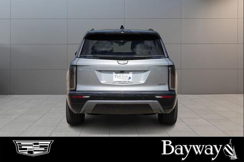 Argent Silver Metallic 2026 Cadillac VISTIQ Sport