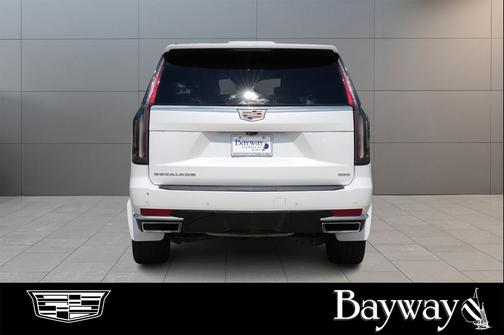 Crystal White Tricoat 2021 Cadillac Escalade ESV Premium Luxury