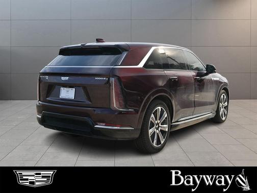 2025 Cadillac Escalade IQ Luxury 2