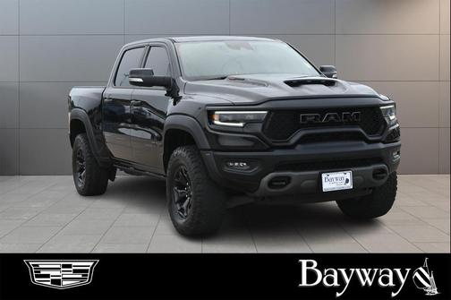 Diamond Black Crystal Pearlcoat 2022 RAM 1500 TRX