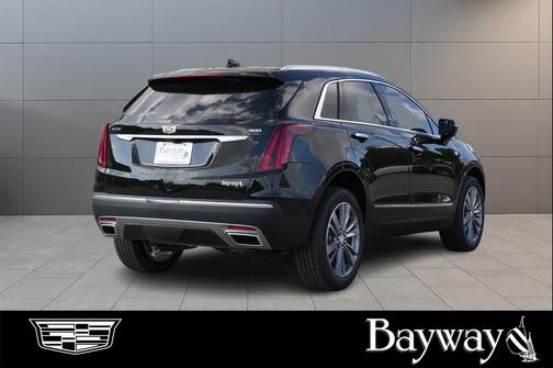 Stellar Black Metallic 2026 Cadillac XT5 Premium Luxury