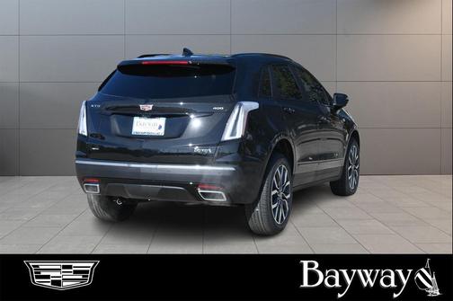 2026 Cadillac XT5 Sport