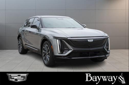 Argent Silver Metallic 2026 Cadillac LYRIQ Sport