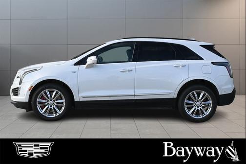 2022 Cadillac XT5 Sport