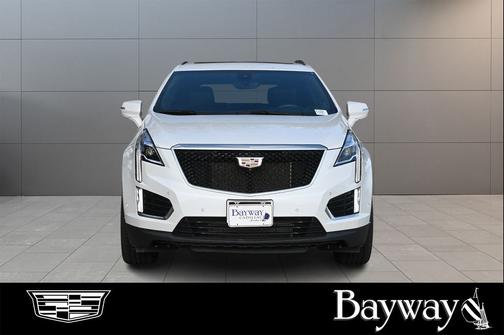2022 Cadillac XT5 Sport