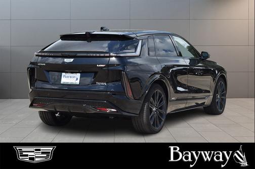 2026 Cadillac LYRIQ V