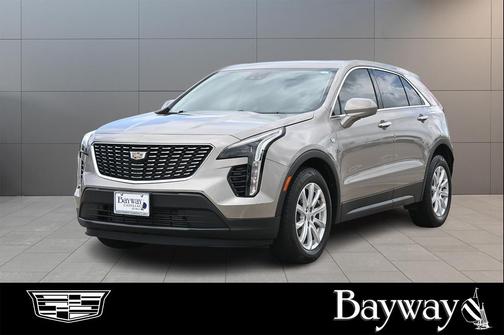 Latte Metallic 2023 Cadillac XT4 Luxury