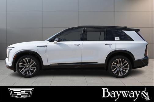 Vibrant White Tricoat 2026 Cadillac VISTIQ Sport