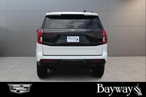 STAR WHITE MET TRI-COAT 2025 Ford Expedition Tremor