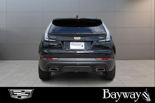2022 Cadillac XT4 Sport