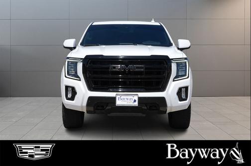 2022 GMC Yukon 4WD AT4
