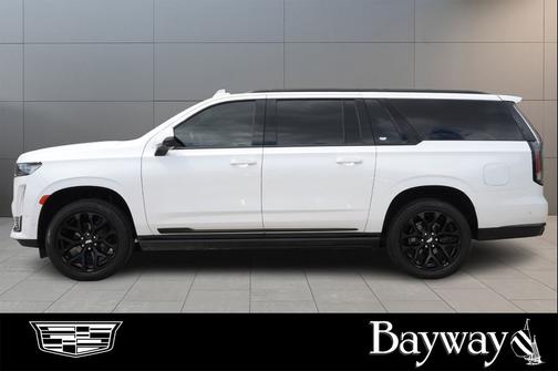Crystal White Tricoat 2022 Cadillac Escalade ESV Sport