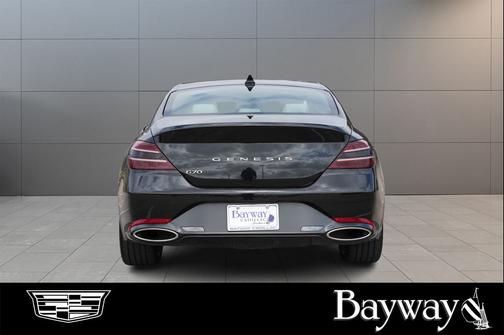 2025 Genesis G70 2.5T RWD