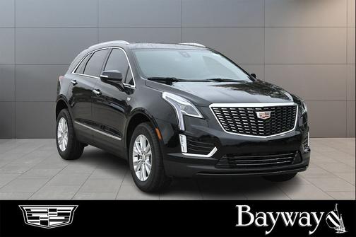 Stellar Black Metallic 2026 Cadillac XT5 Luxury