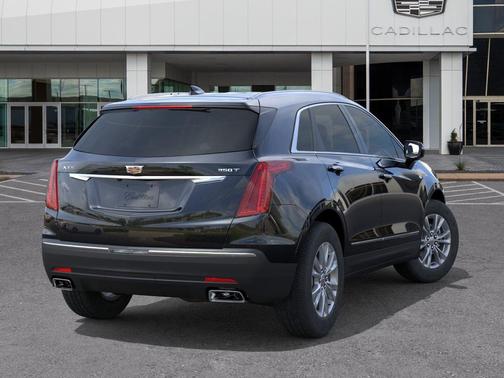 Stellar Black Metallic 2026 Cadillac XT5 Luxury