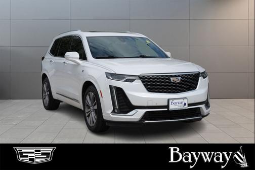 Crystal White Tricoat 2020 Cadillac XT6 Premium Luxury FWD