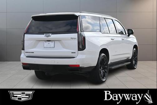 2022 Cadillac Escalade ESV Sport Platinum