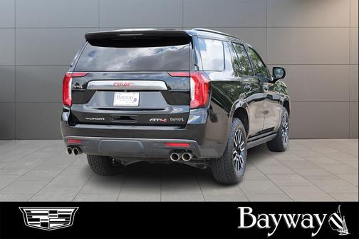 2022 GMC Yukon 4WD AT4