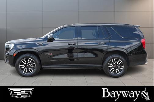 2022 GMC Yukon 4WD AT4