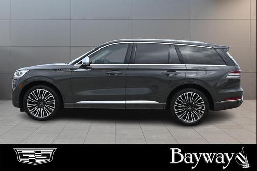 CHROMA CAVIAR DK GRAY MET CC 2022 Lincoln Aviator Black Label AWD
