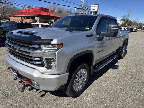Gray 2022 Chevrolet Silverado 2500 High Country