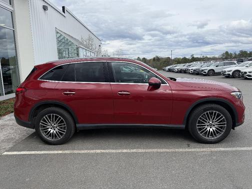 Red 2024 Mercedes-Benz GLC 300 Base 4MATIC