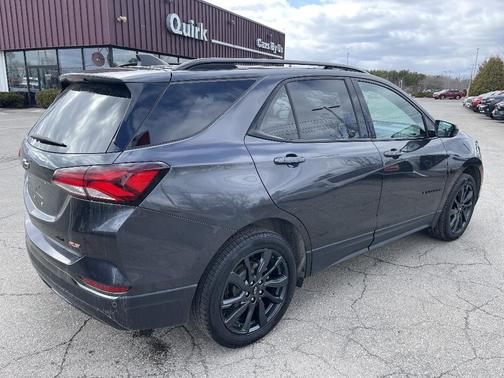 Gray 2022 Chevrolet Equinox RS