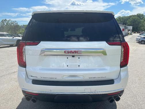 White 2024 GMC Yukon Denali